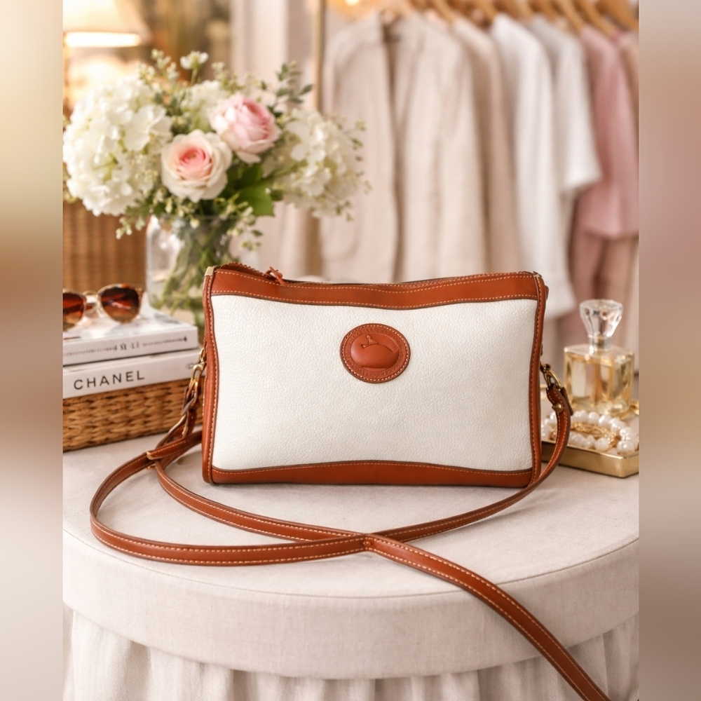 Dooney & Bourke‎ Vintage White and Tan Brown Crossbody Shoulder Bag